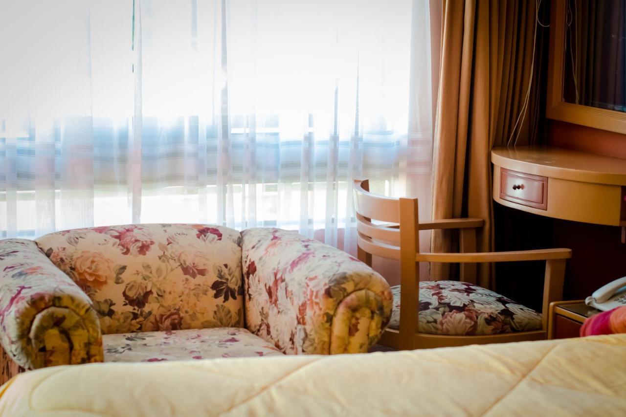 Grand Hotel Betsy Lima Eksteriør bilde